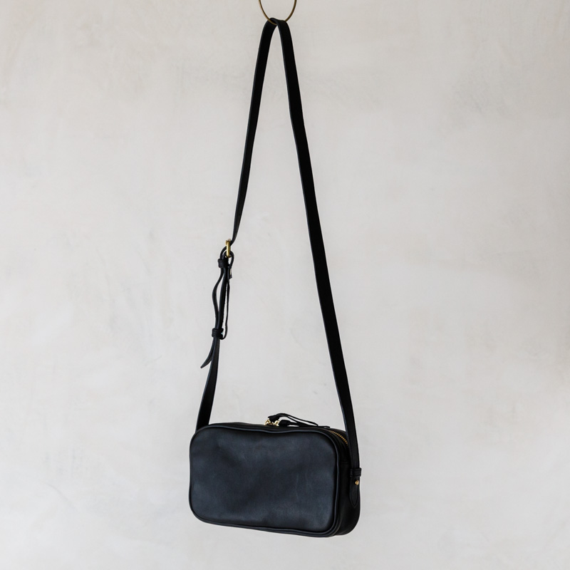 ECKEPUNKT ONLINE STORE / Yammart - rectangle shoulder bag (black)